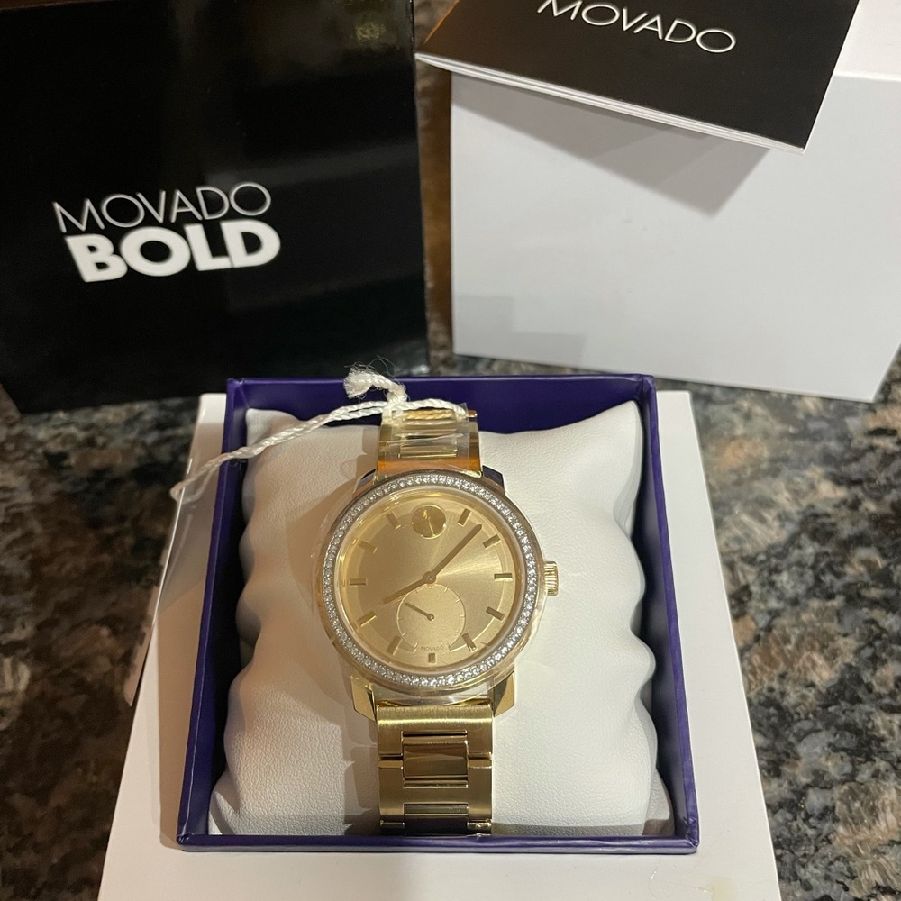 NWT Authentic Movado Bold Watch